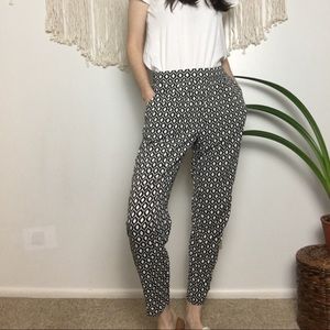 H&M Black and White Printed Pants